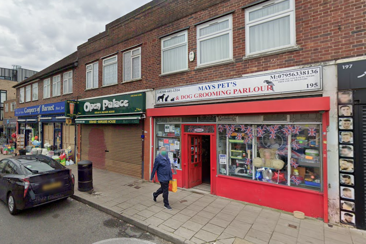Underhill CPZ hours under review after petition presented to council